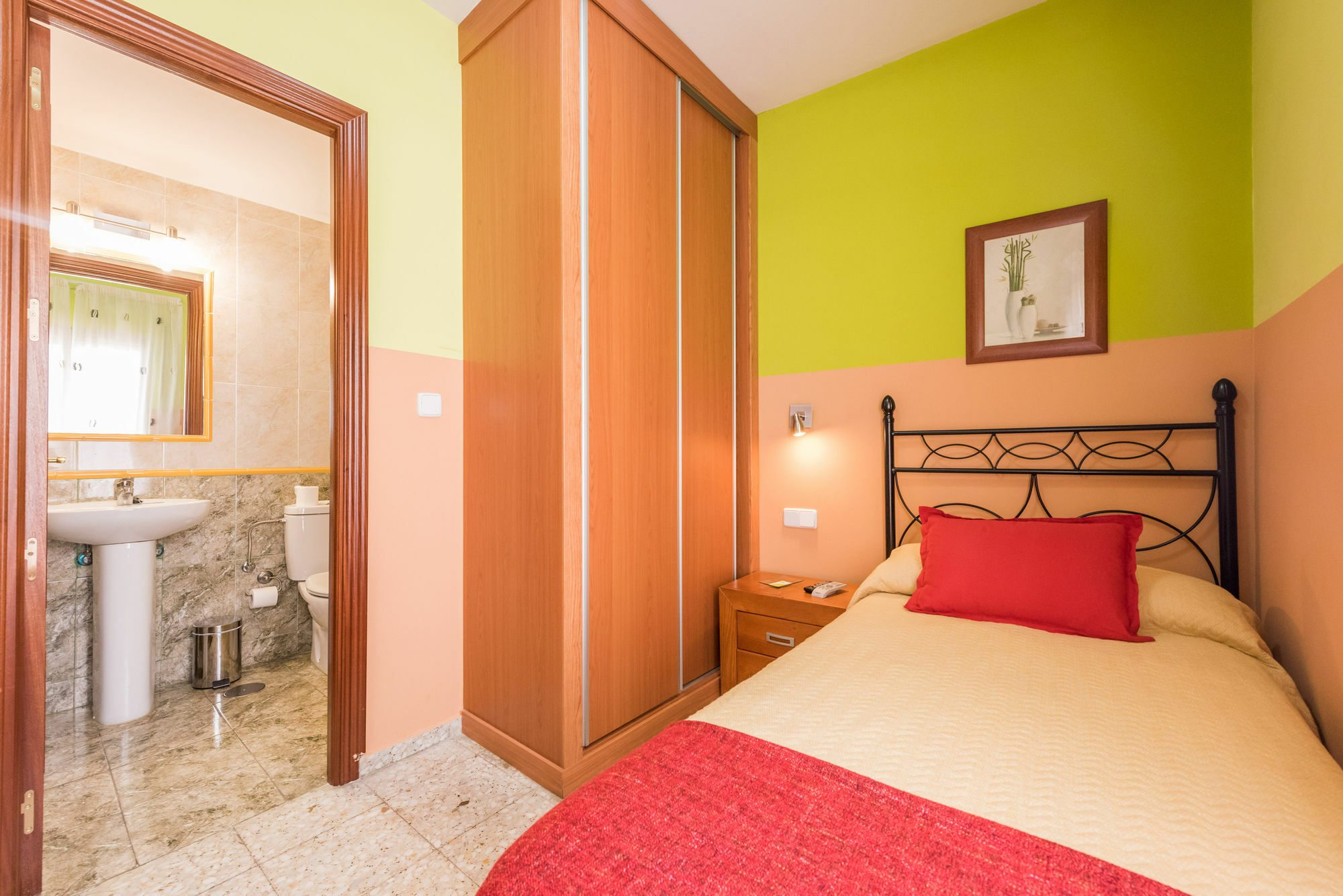 Hostal Arkanta 阿尔甘达·德尔·雷伊 外观 照片
