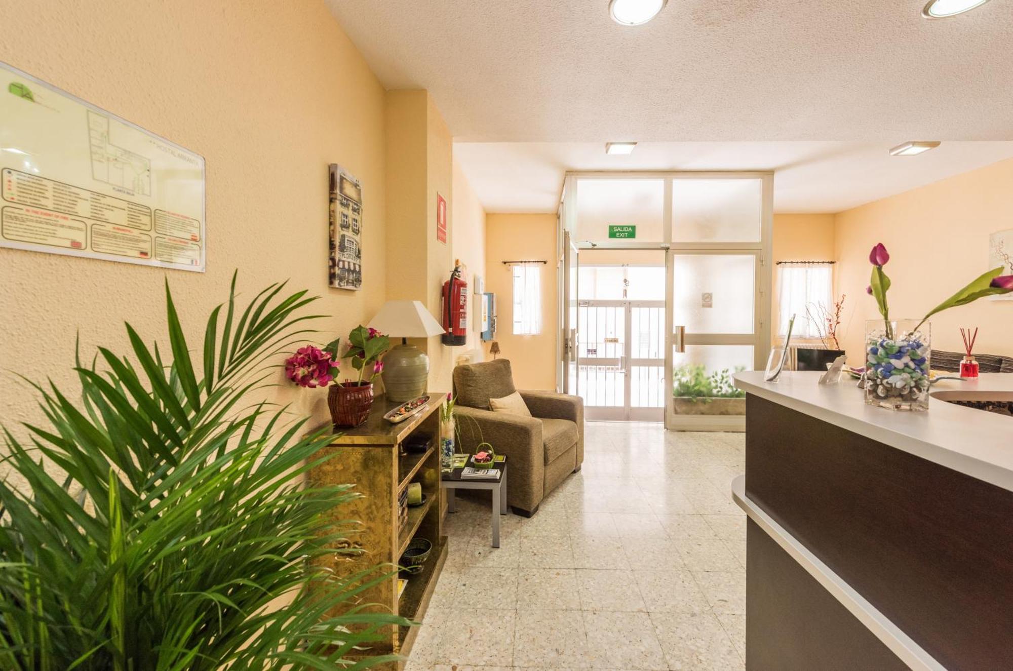 Hostal Arkanta 阿尔甘达·德尔·雷伊 外观 照片